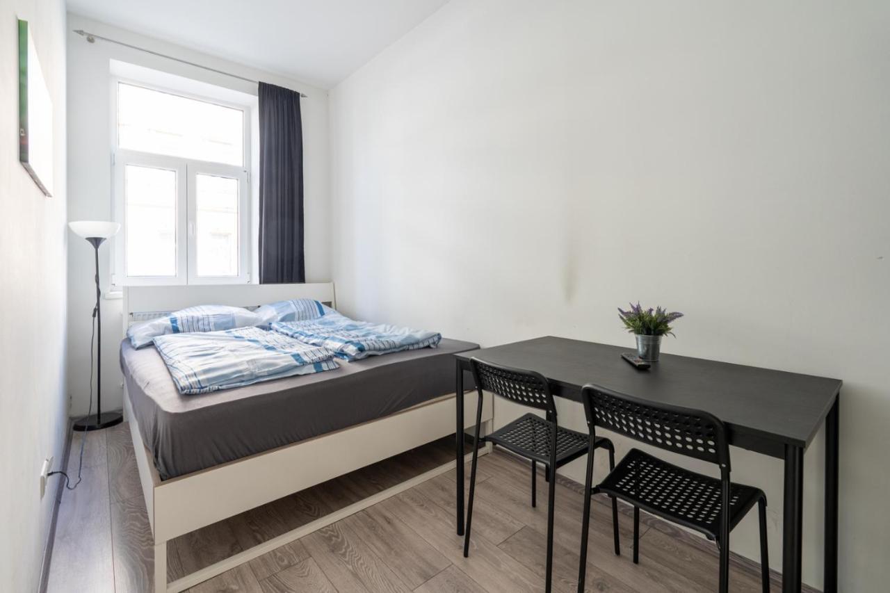 Comfort Double Room Kr Βιέννη Δωμάτιο φωτογραφία